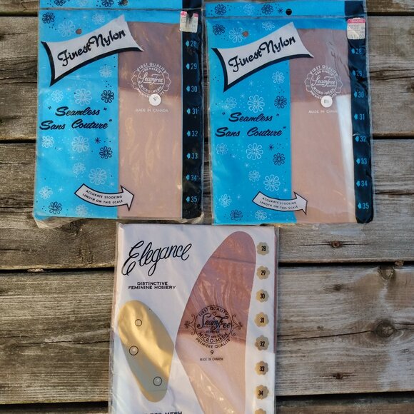 Vintage Nylon Stockings - Lot of 3 - Size 8.5 & 9 - Made in Canada - Picture 1 of 7